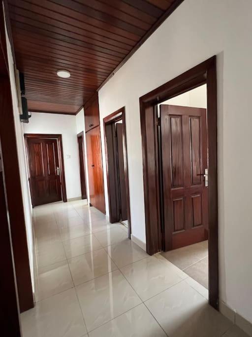 2Br Oasis: Living In The Heart Of Cantonments Villa Accra Exteriör bild